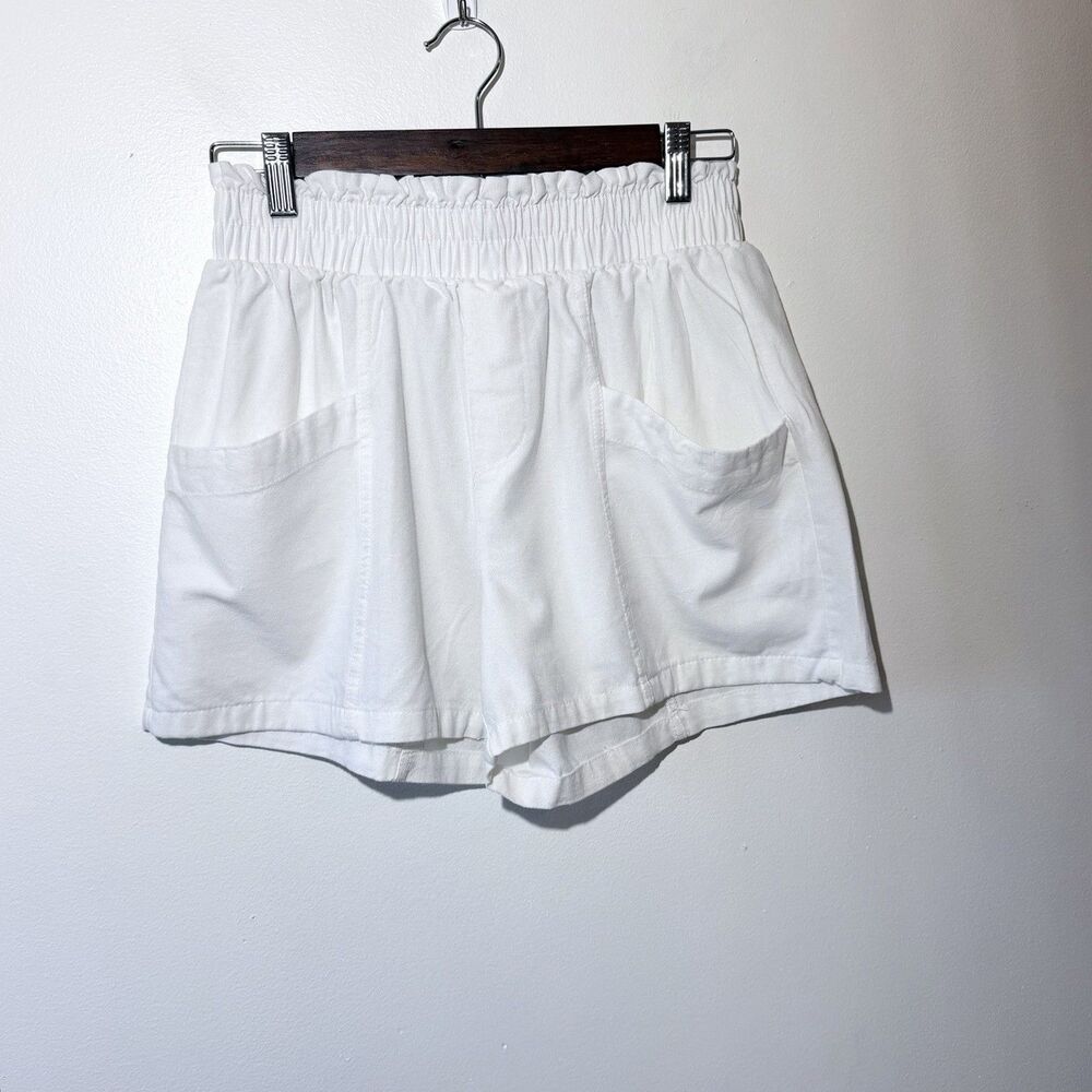 Classic Concepts Shorts 2 Pocket White Elastic Waist Women’s Size L